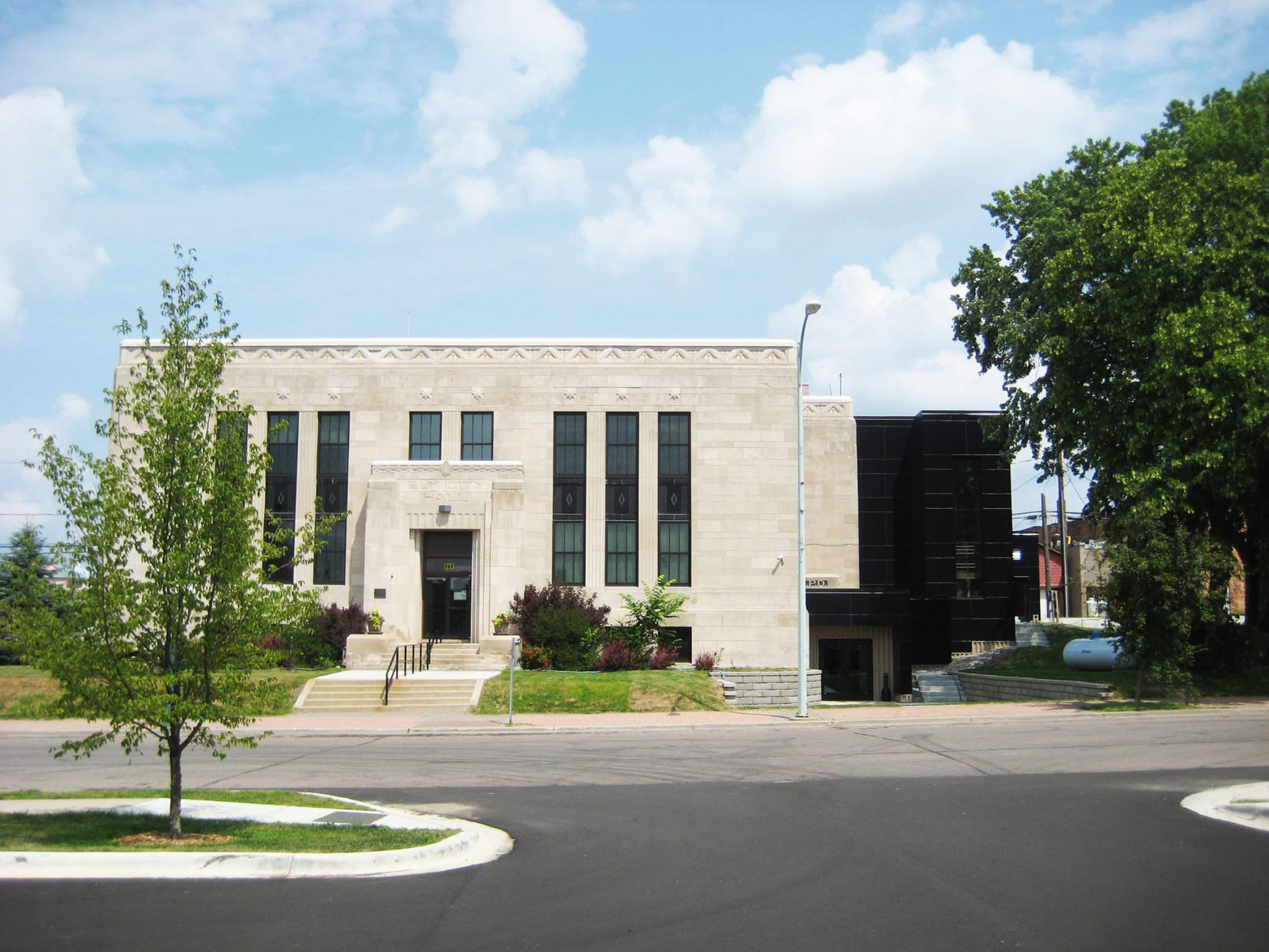 Ely City Hall